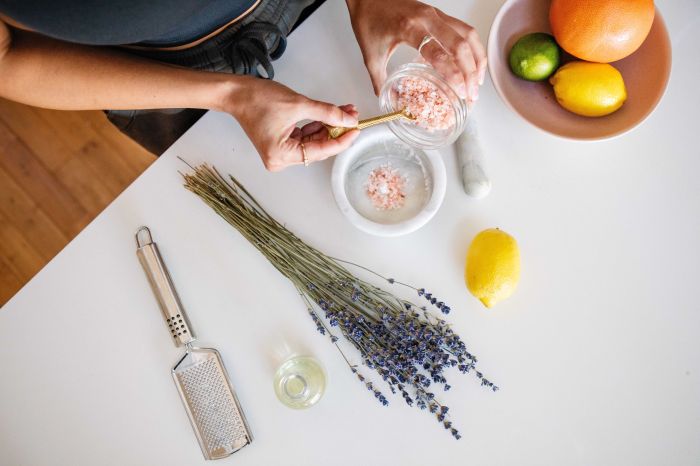 Natural Remedies For Dry And Flaky Skin At Home